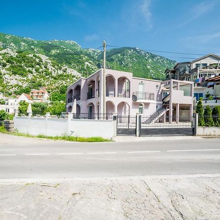 Boka Bay Apartment Kotor Exterior photo