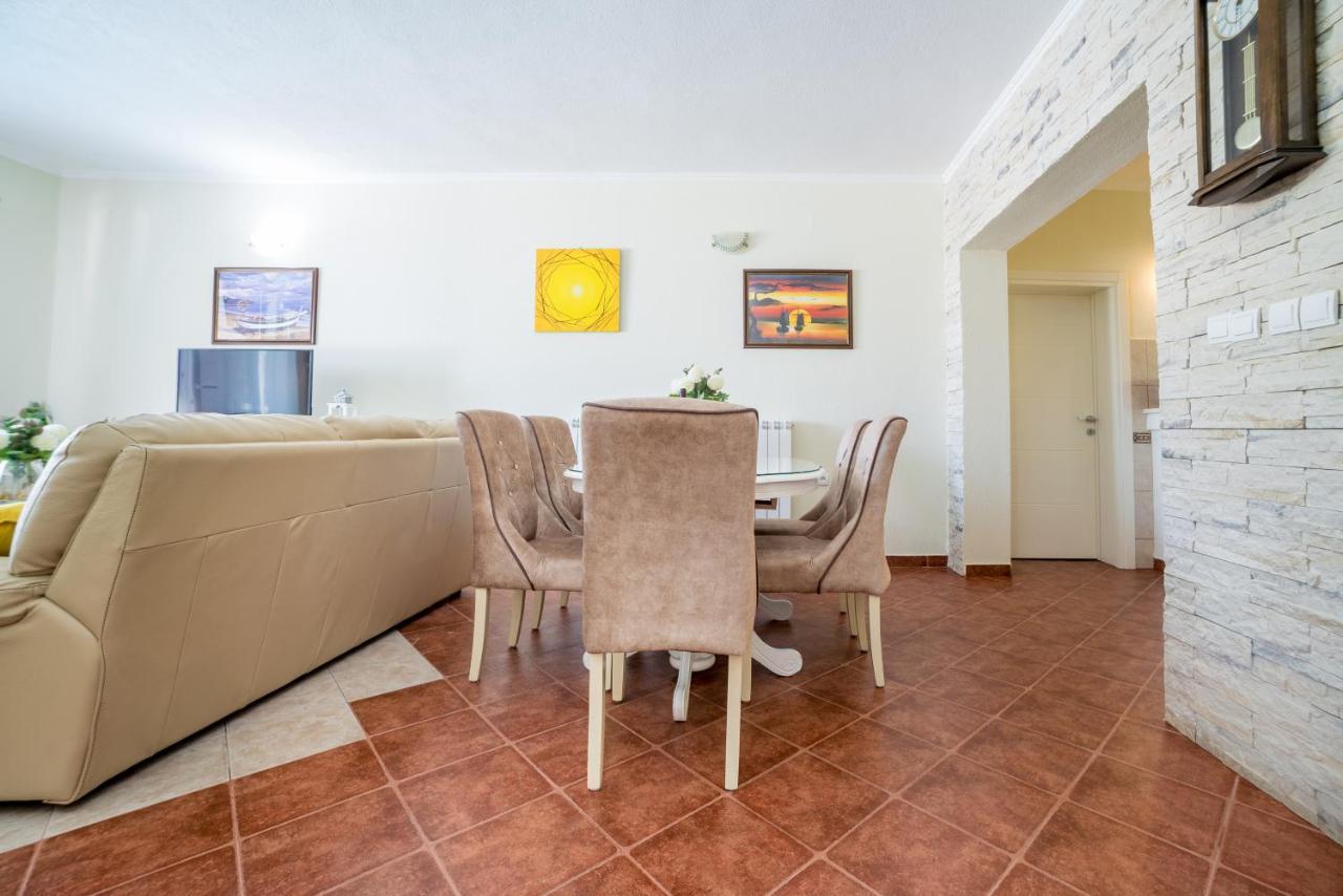 Boka Bay Apartment Kotor Exterior photo